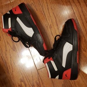 Puma boys high top black and red leather sneakers size 5